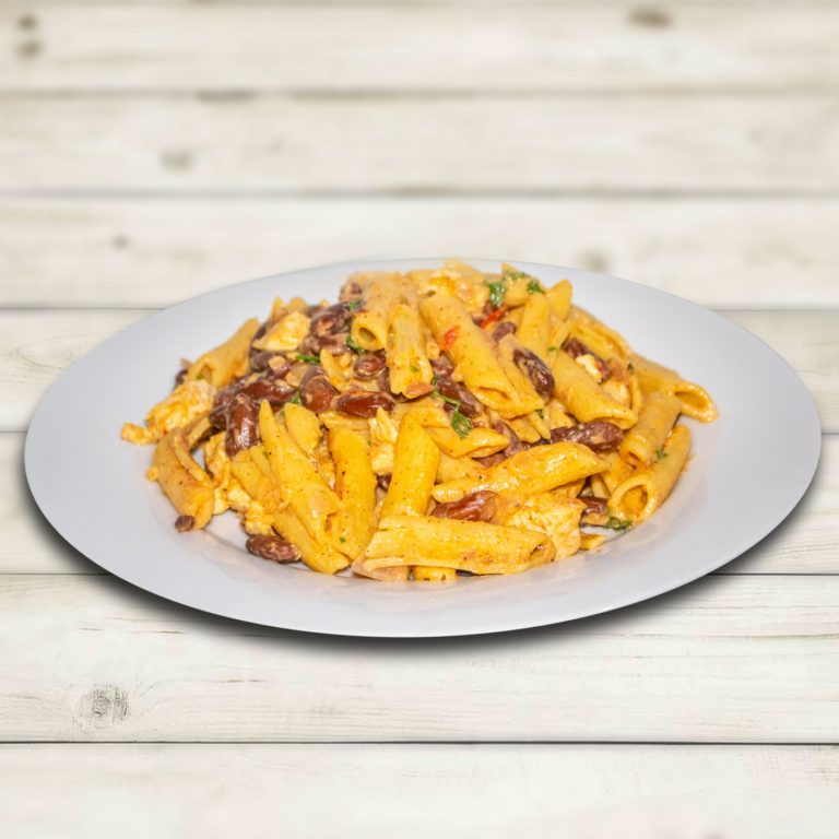 PASTA WITH CHICKEN AND KIDNEY BEANS