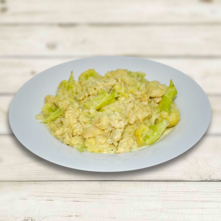 ONE-PAN CHEESY CHICKEN AND RICE