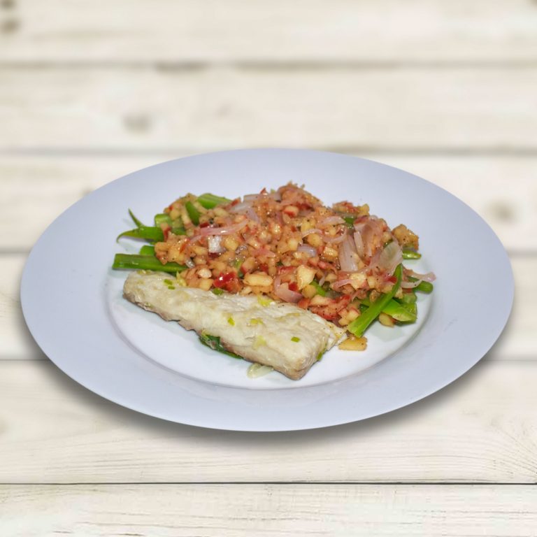 WHITE FISH WITH ASPARAGUS BUNDLES AND APPLE CIDER SAUCE