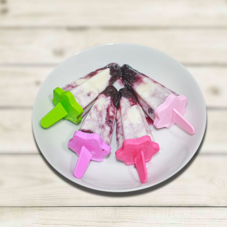 BLUEBERRY YOGURT SWIRL POPSICLES