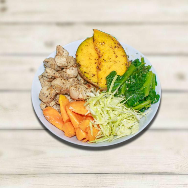 CHARRED CHICKEN POKE BOWL