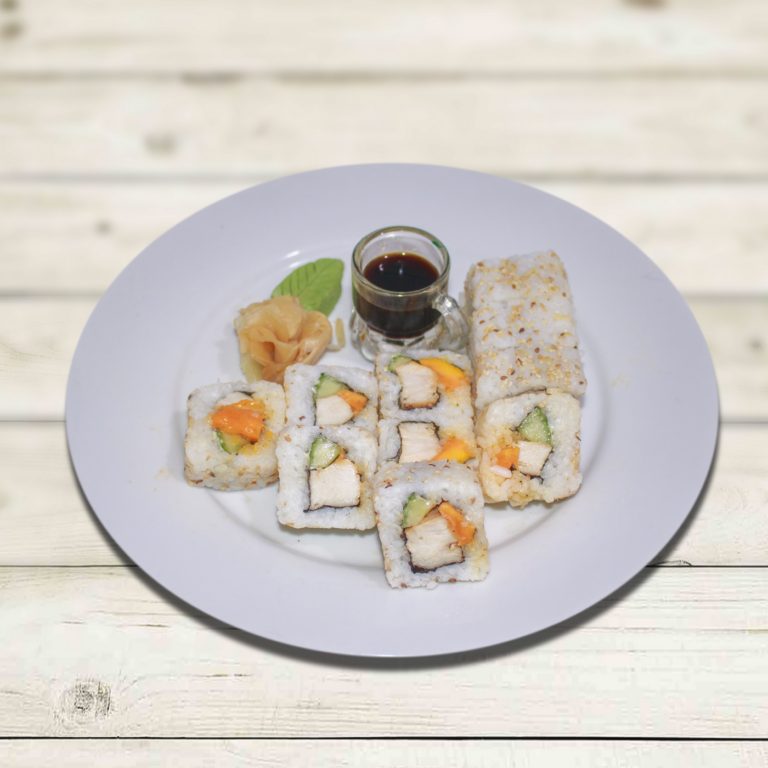 SPICY CHICKEN SUSHI ROLL
