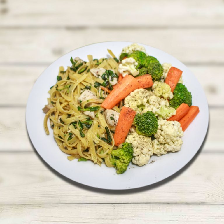 PESTO CHICKEN PASTA WITH STEAMED VEGETABLES