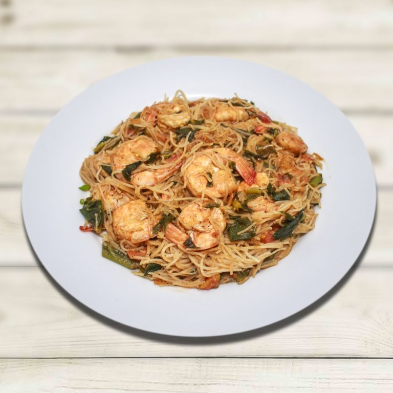 SINGAPORE-STYLE CHILLI PRAWN NOODLES