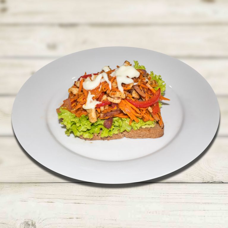 BEAN SPROUT WITH CHICKEN SALAD SANDWICHES