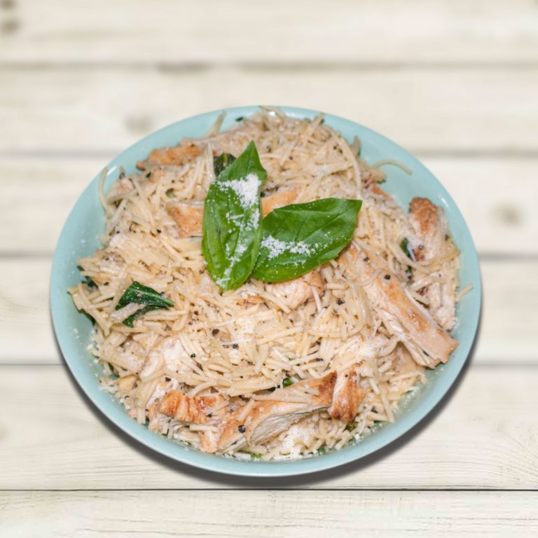 ONE-POT CREAMY GARLIC NOODLES