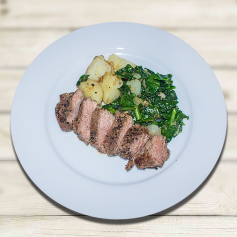 STEAK WITH GRILLED VEGETABLES