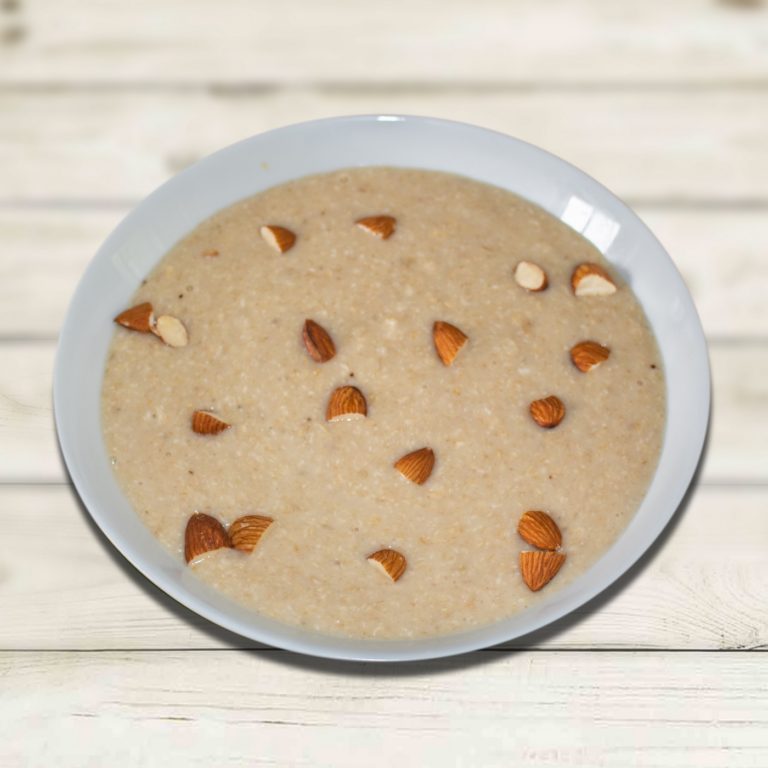 OATMEAL WITH PEANUT BUTTER AND BANANA