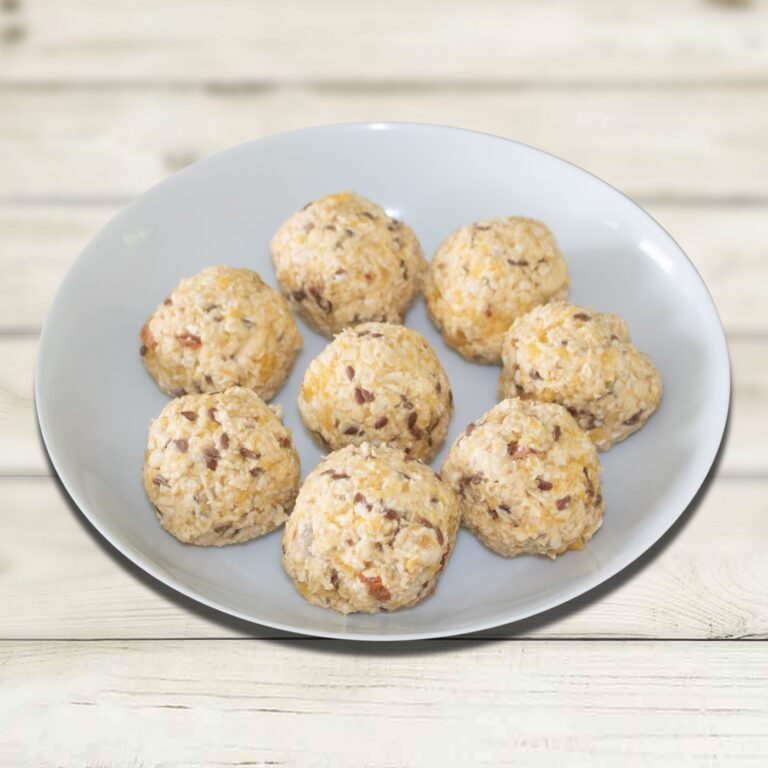 EASY PUMPKIN ENERGY BALLS