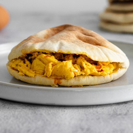 Scrambled Egg Pitta