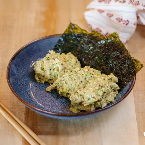 Spicy Chicken Avocado Seaweed Bites