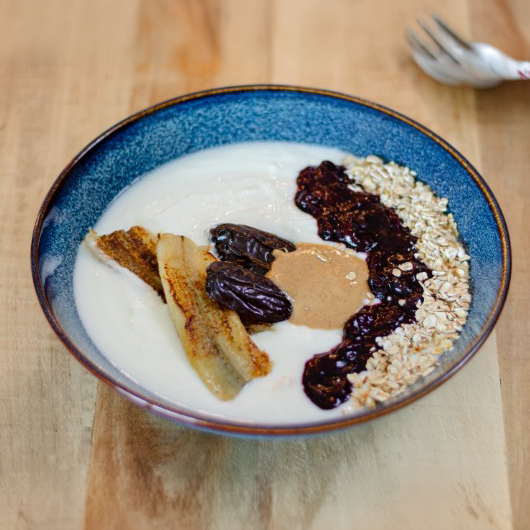 Banana & Blueberry Yogurt Bowl